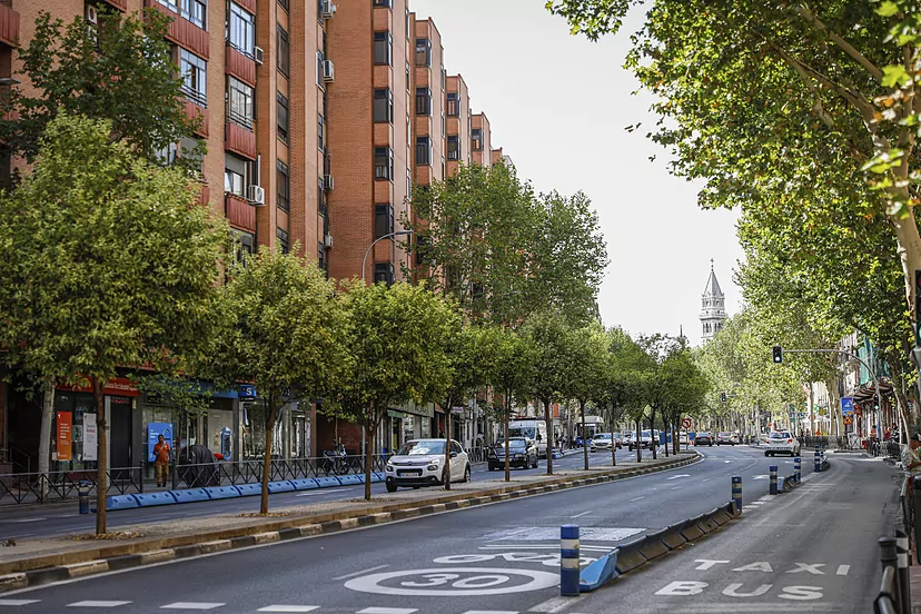 Avenida de Madrid en Les Corts